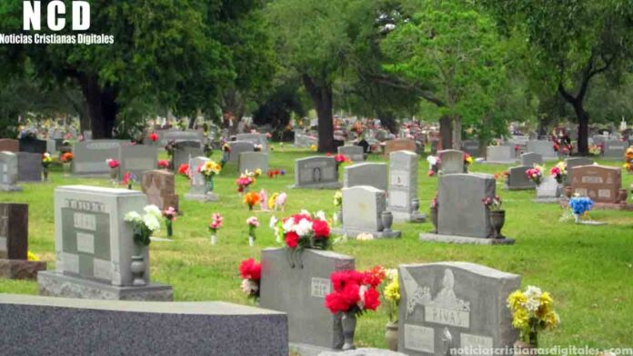 Cementerio más grande de USA comienza a congelar los cuerpos ante el gran número de fallecidos por covid-19